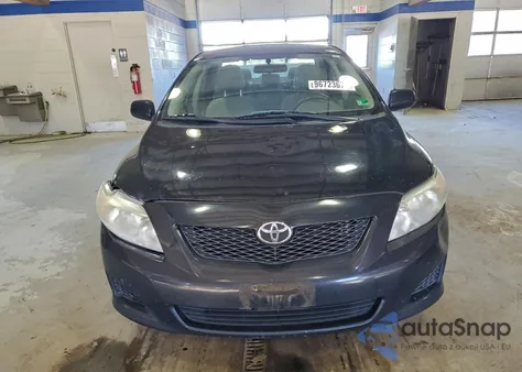 2010 Toyota Corolla Base z USA, uszkodzony, nr VIN 2T1BU4EE4AC259686